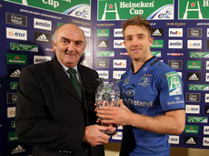 Leinster's Luke Fitzgerald receives the Heineken man of the match ward from Pat Maher of Heineken 12/1/2013